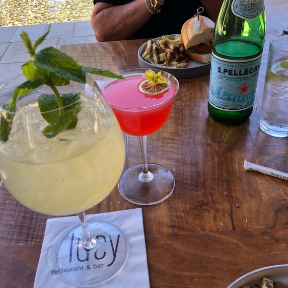 Meet your Posher, Terri - Picture 10 of 16